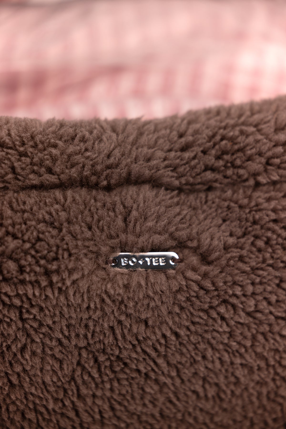Teddy Fleece Bag in Chestnut - 2