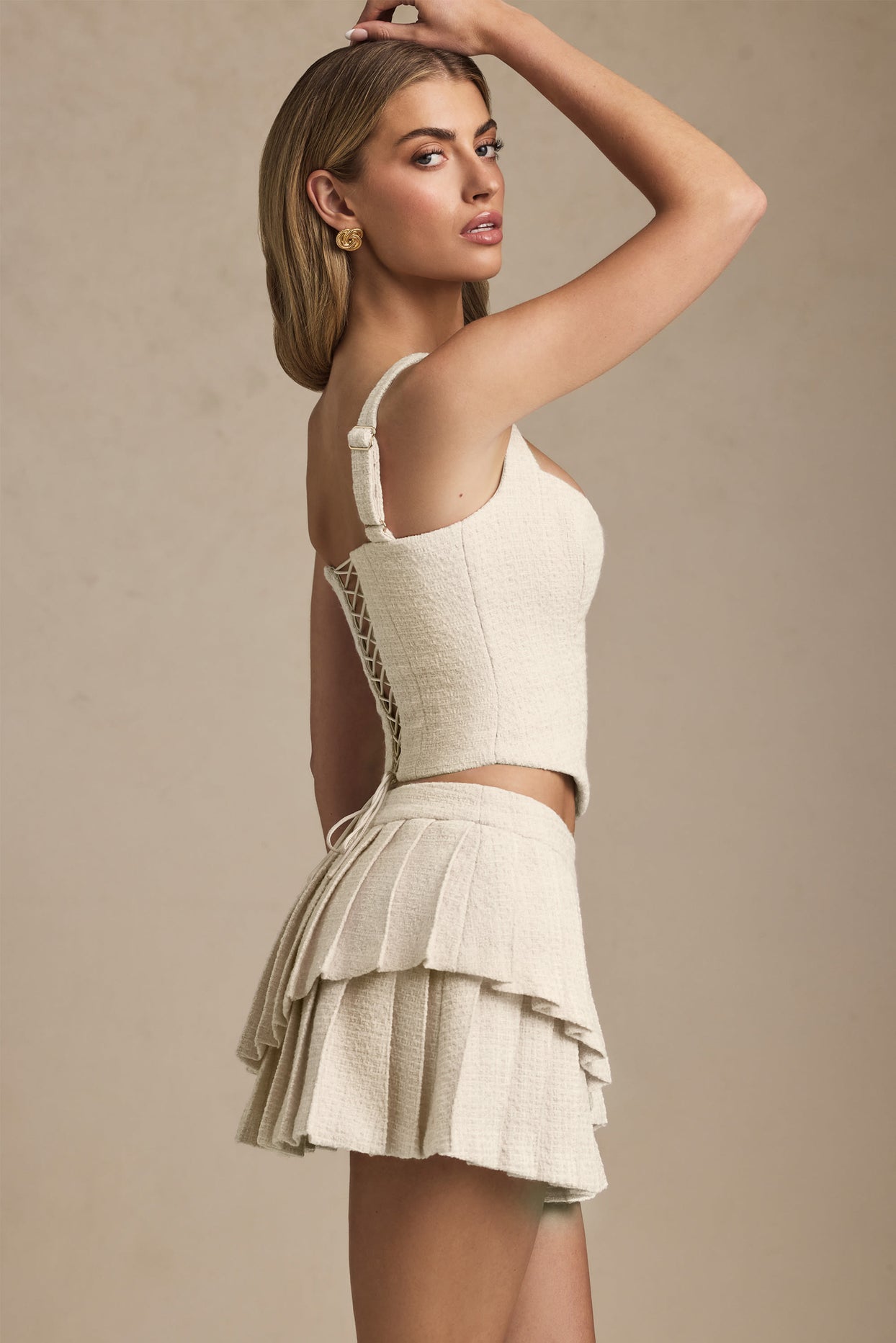 Layered Pleated Low-Rise Mini Skirt in Ivory - 4
