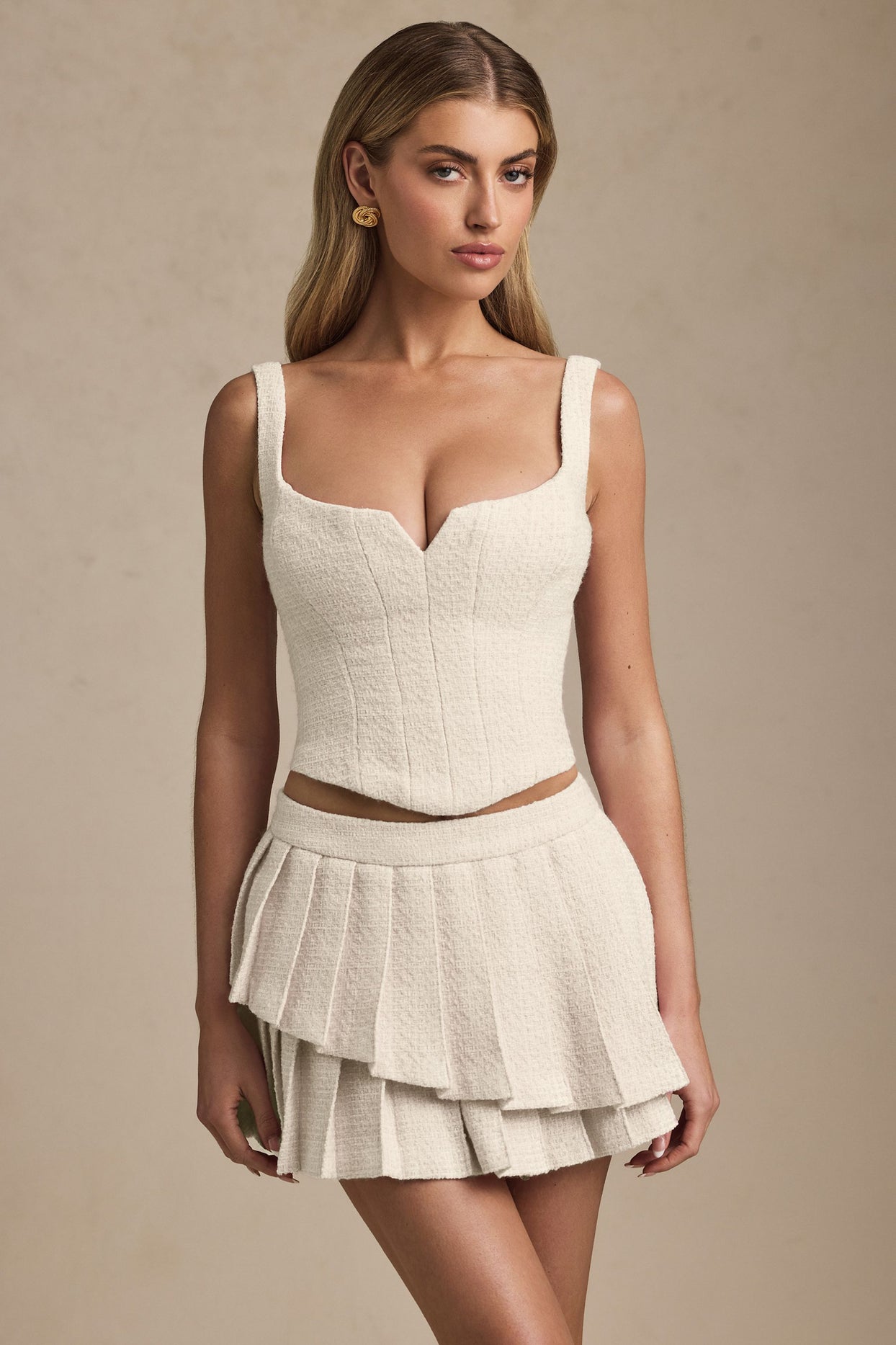 Layered Pleated Low-Rise Mini Skirt in Ivory - 5
