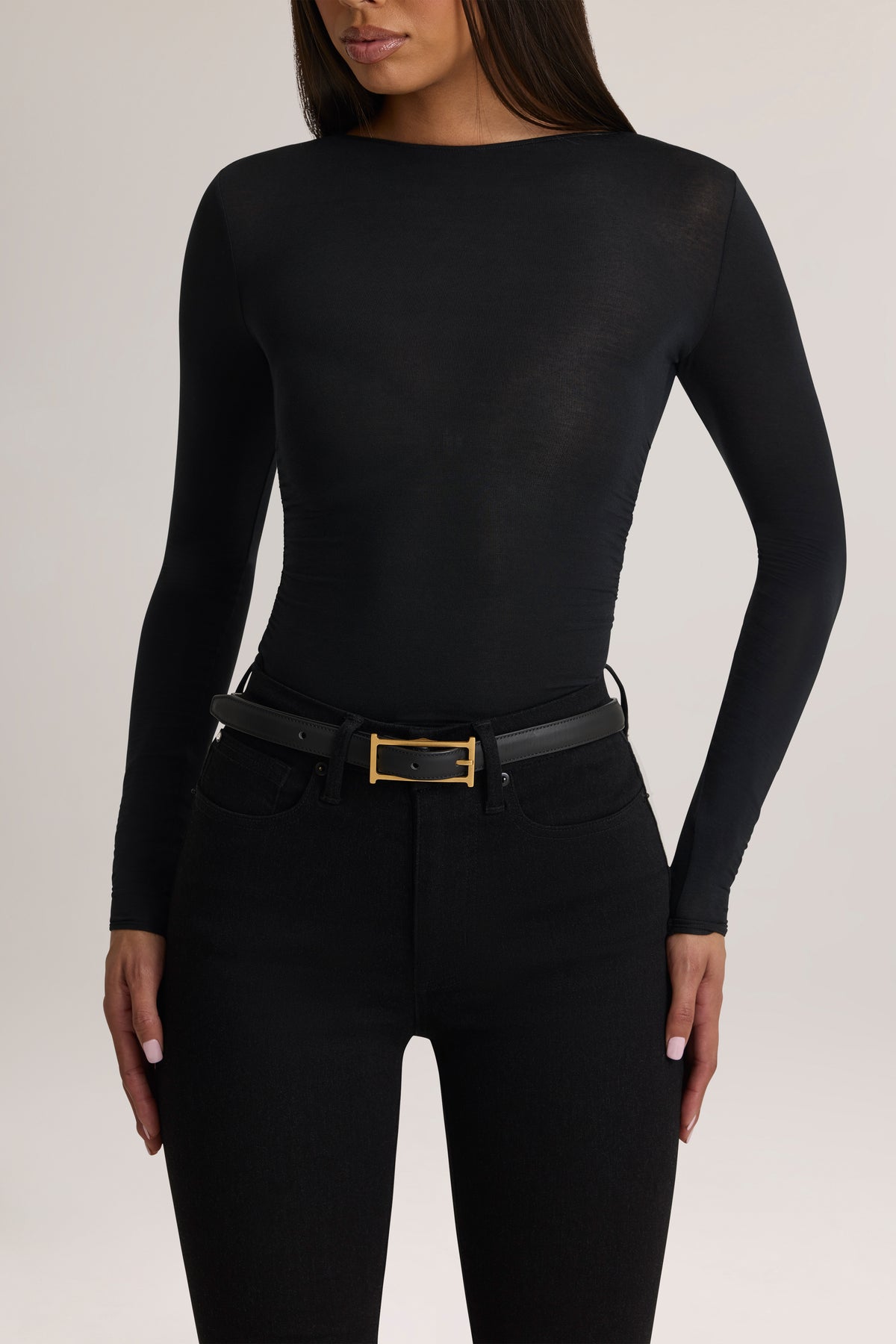 ⁣⁢Modal-Shirtdress mit Raffung und langen Ärmeln in Schwarz⁤⁣