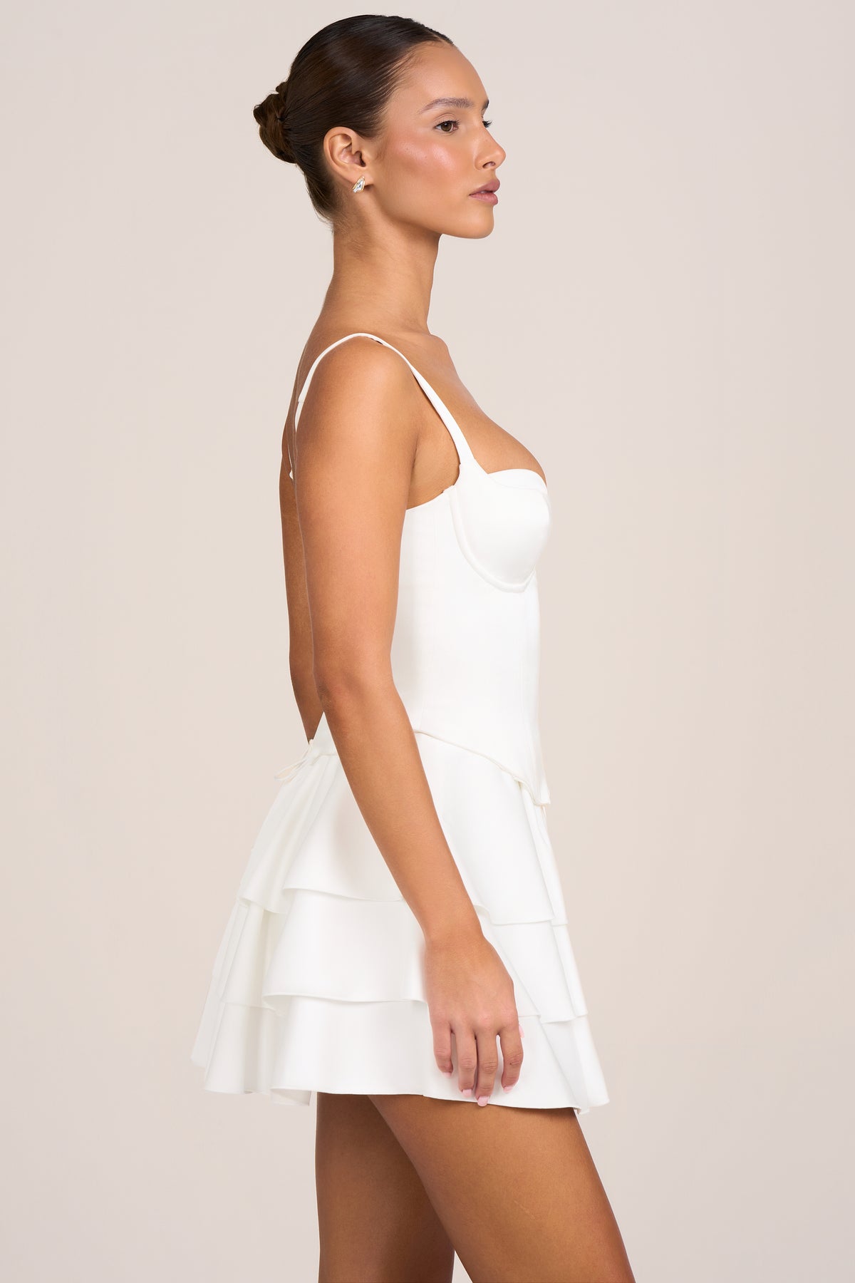 ⁣⁢Satin-Korsett-Minikleid in Weiß⁤⁣