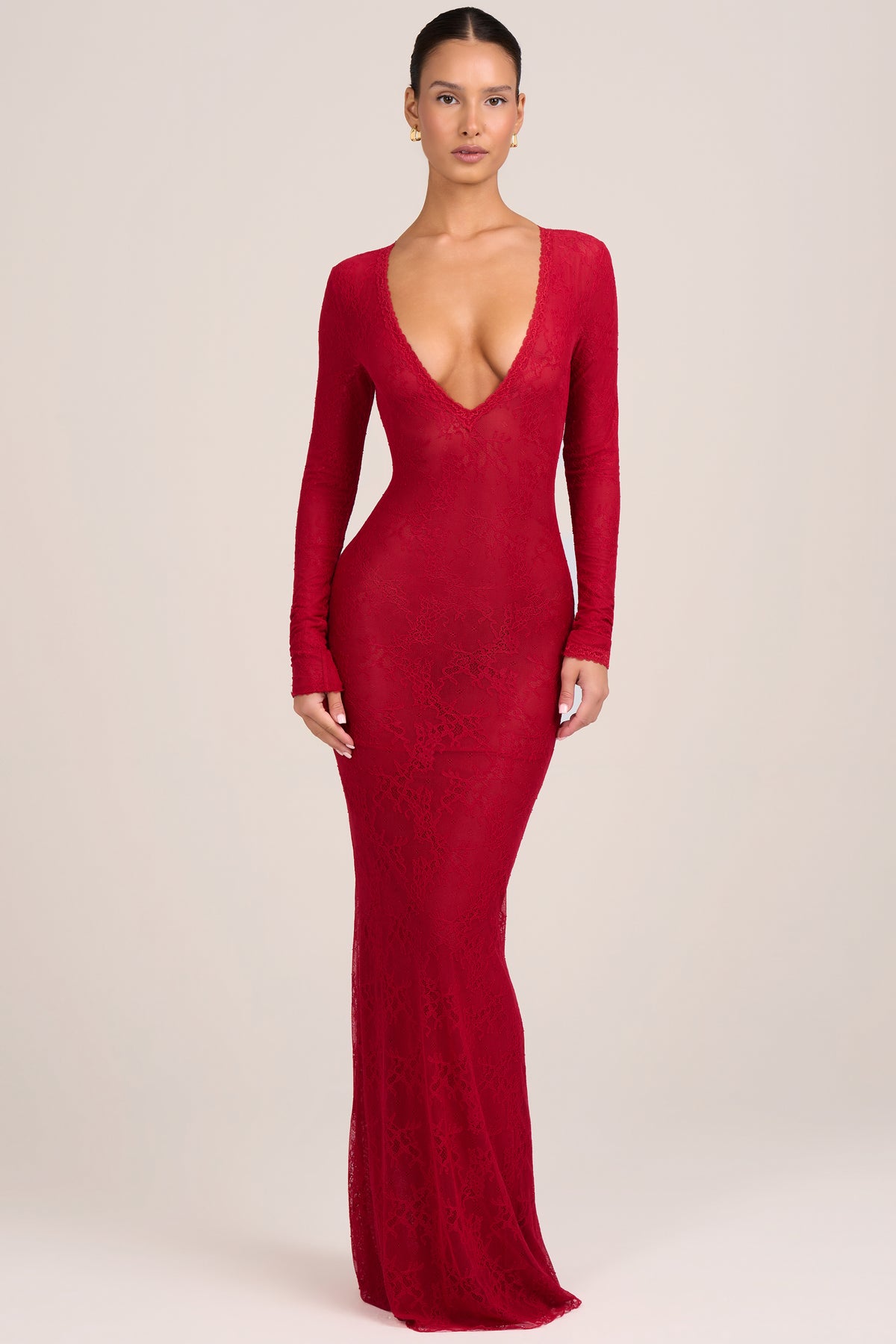 ⁣⁢Langes Spitzen-Maxikleid mit Ärmeln in Feuerrot⁤⁣