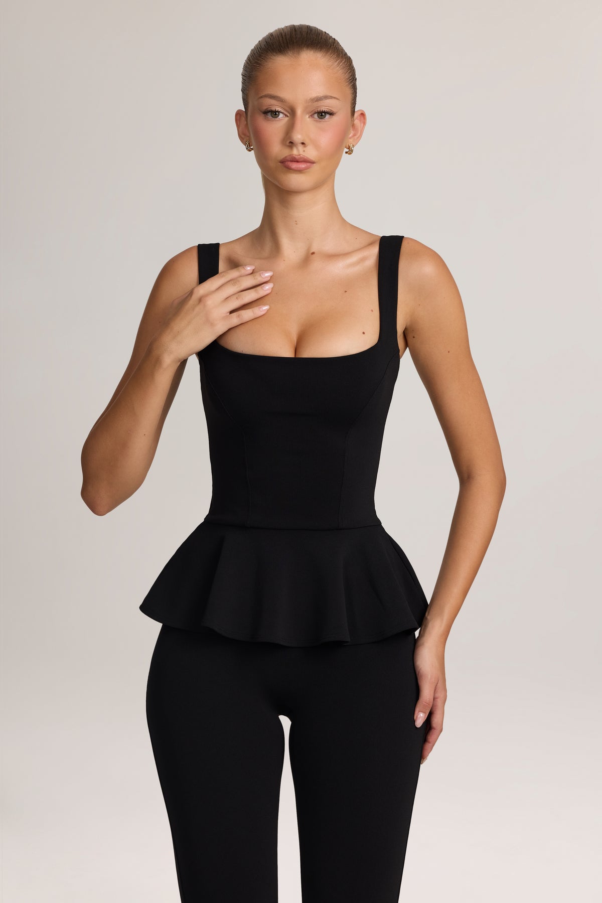⁣⁢Peplum-Oberteil aus Ponte in Schwarz⁤⁣