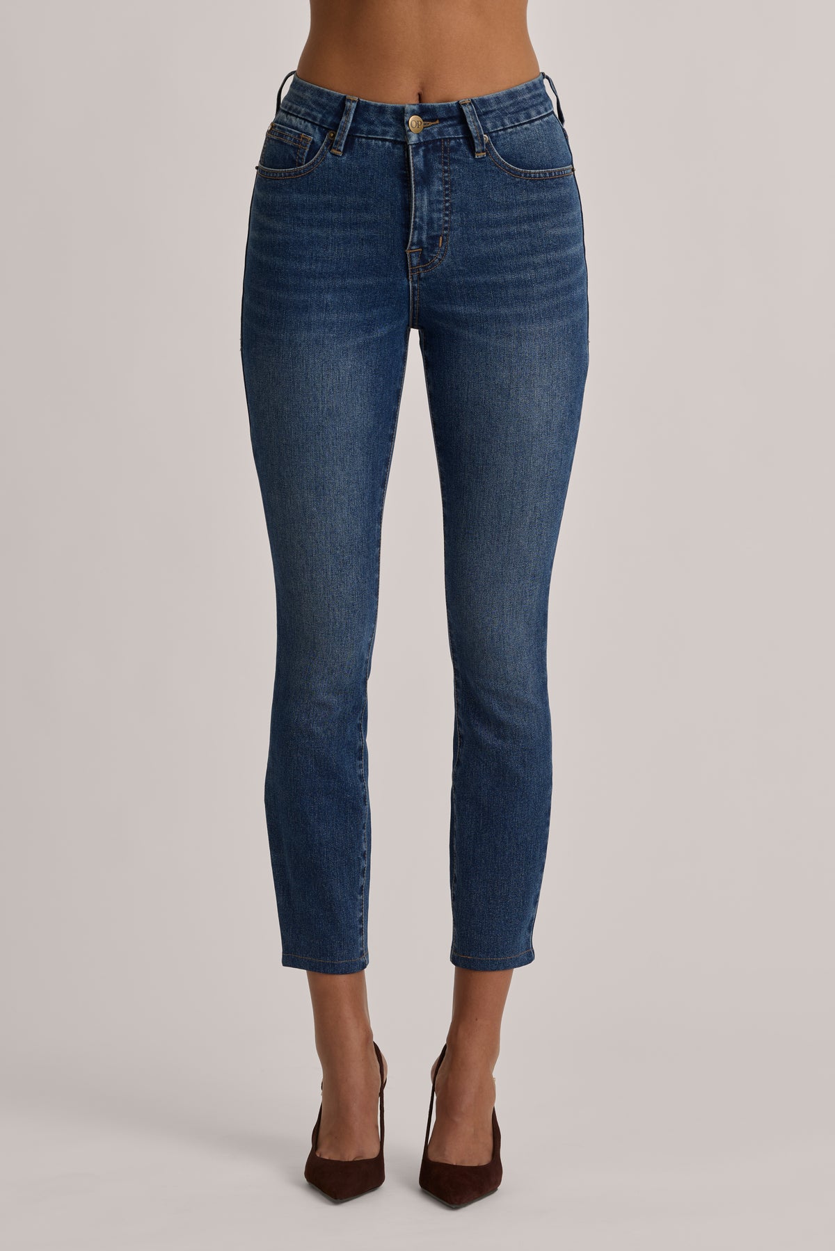 ⁣⁢High-Waist Skinny Jeans in Mid Wash⁤⁣