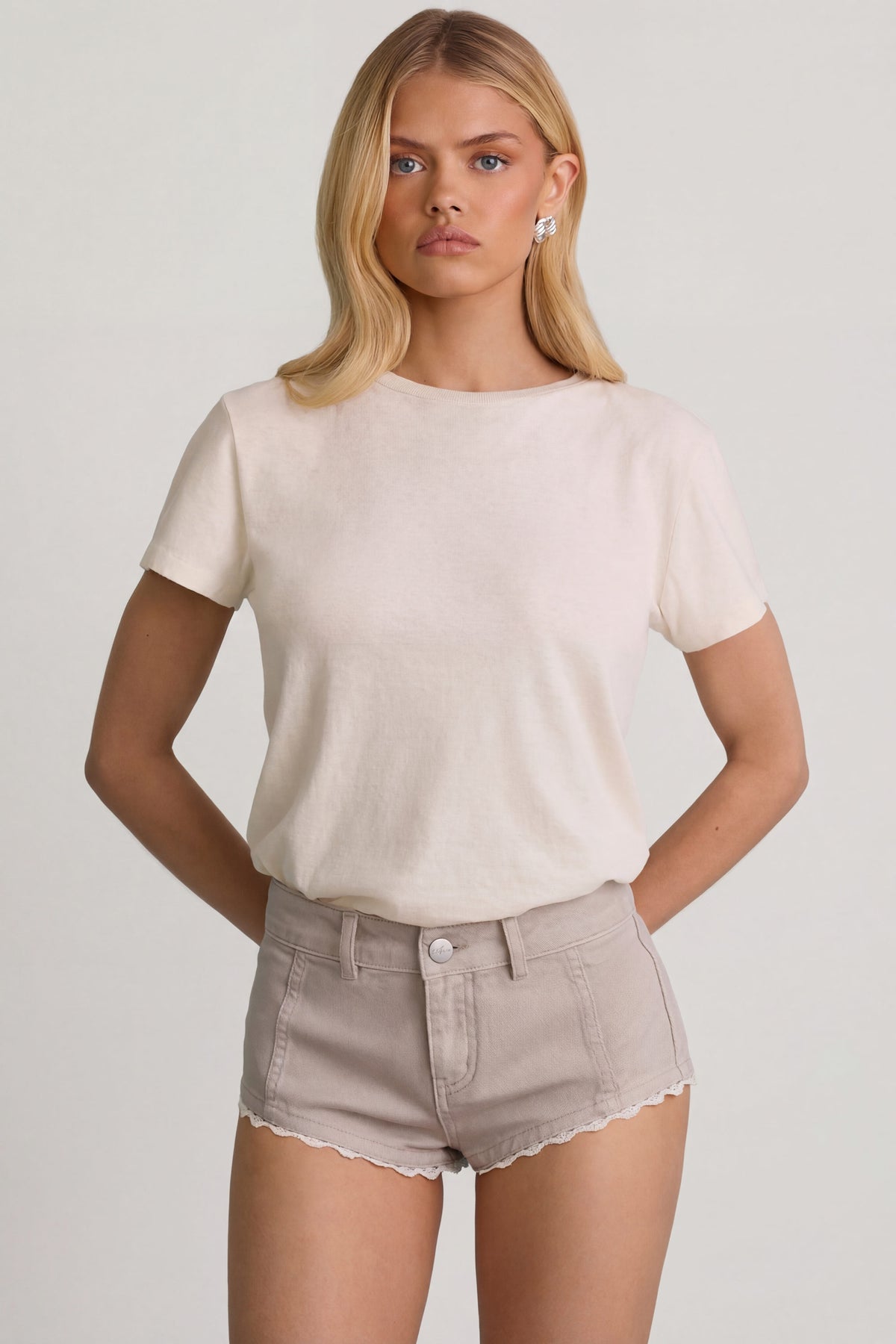 Low-Rise Hot Pants in Ecru