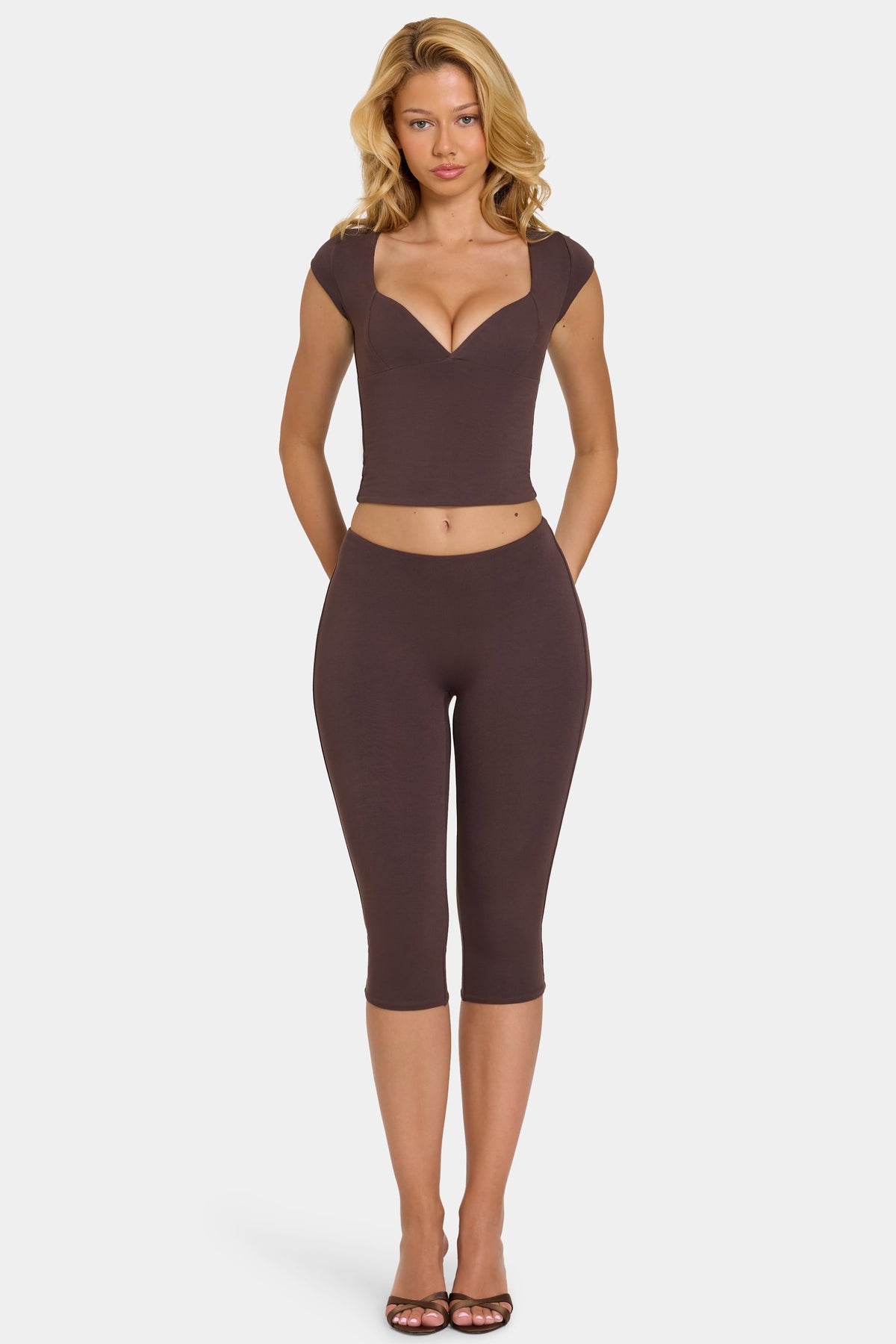 Modal Capri Leggings in Chocolate