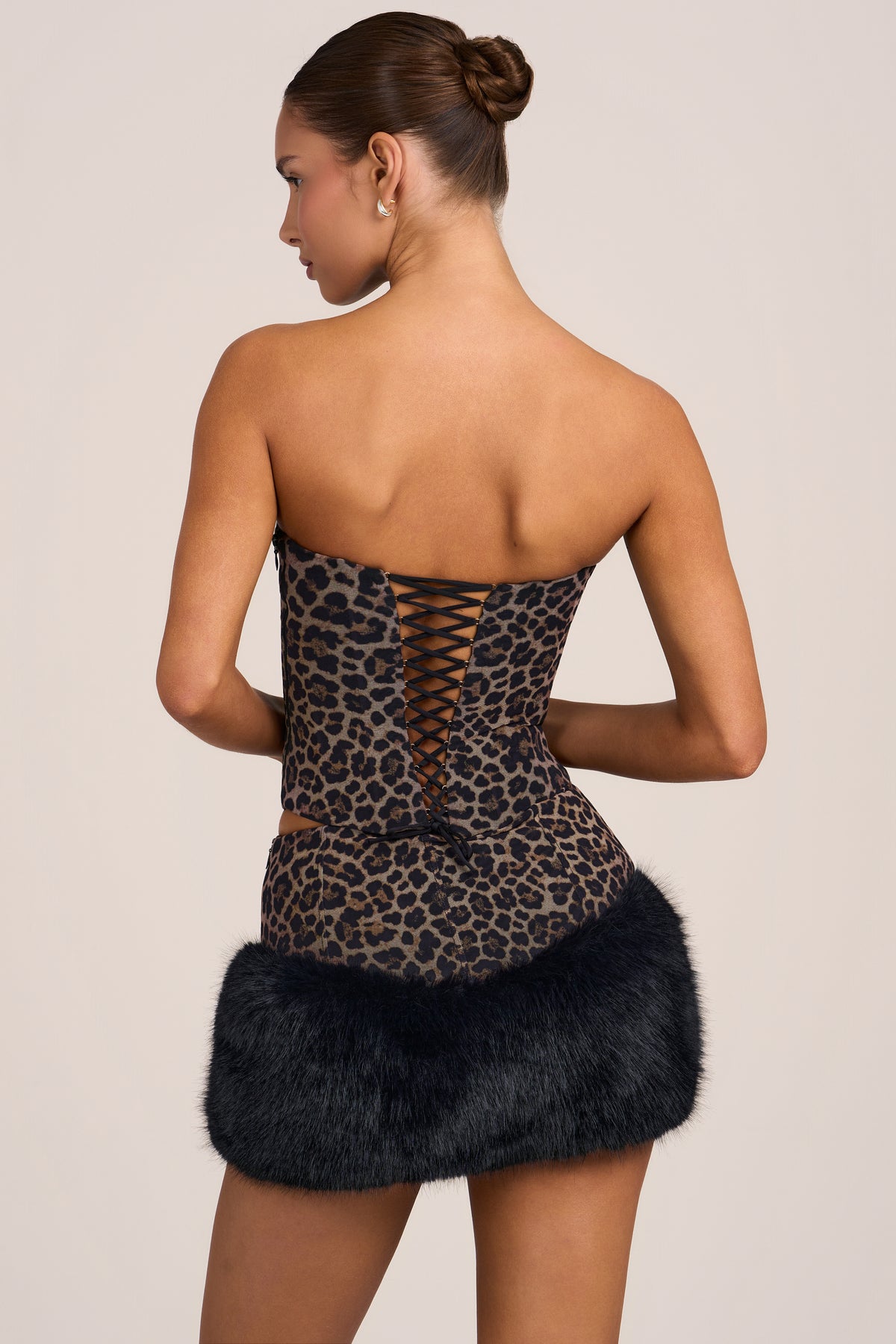 Faux Fur Low-Rise Mini Skirt in Leopard Print - 2