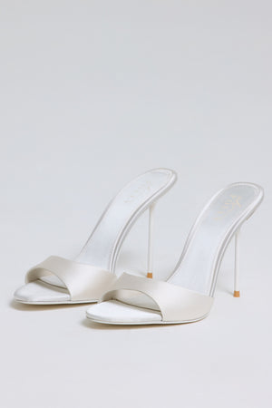 Heeled Mule Sandal in Pearl White