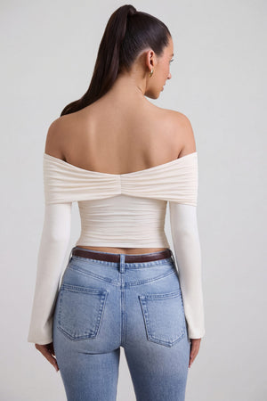 Oh Polly's Sarah wearing the Pavni Full Top in Ivory Modal Cashmere fabric perfect for brunch with friends