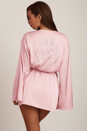 Oh Polly's Hayley wearing the Reina Cardigan in Baby Pink Satin fabric perfect for brunch with friends