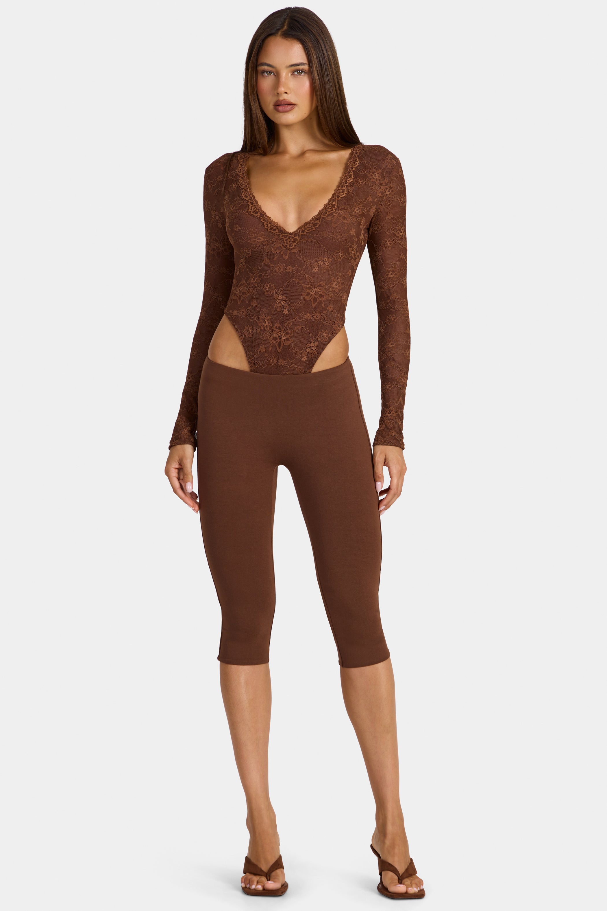 Lace Long-Sleeve Bodysuit in Cocoa Brown