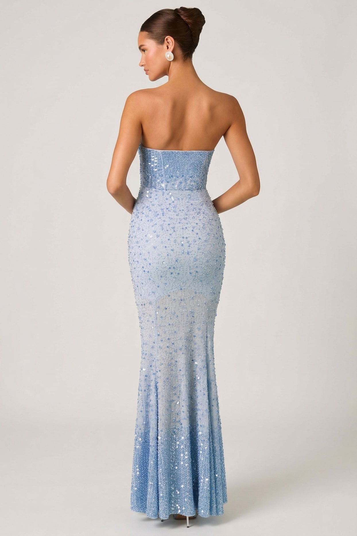 Embellished Sweetheart-Neck Fishtail Gown in Sky Blue - 2