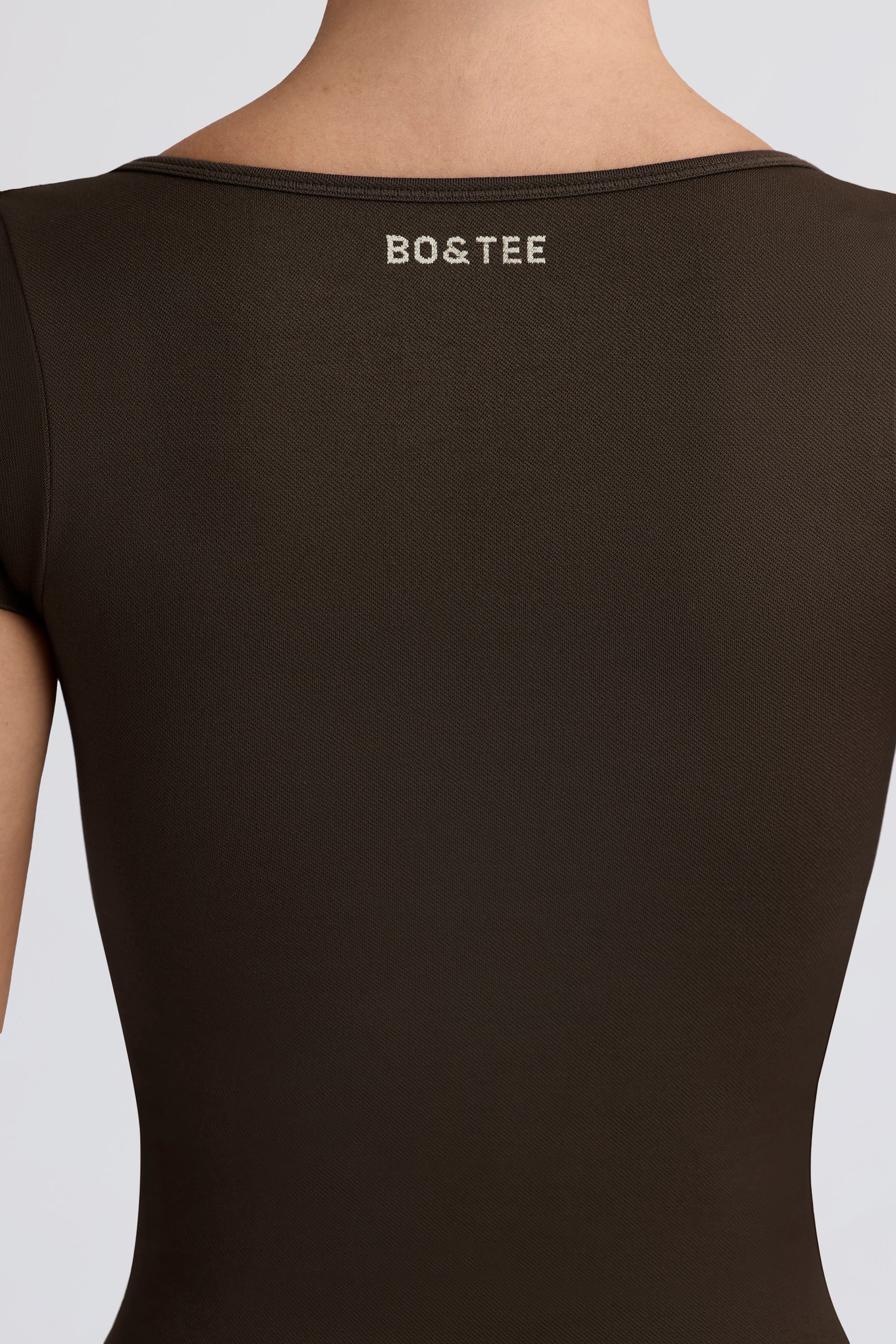 Super Sculpt Seamless T-Shirt in Brown