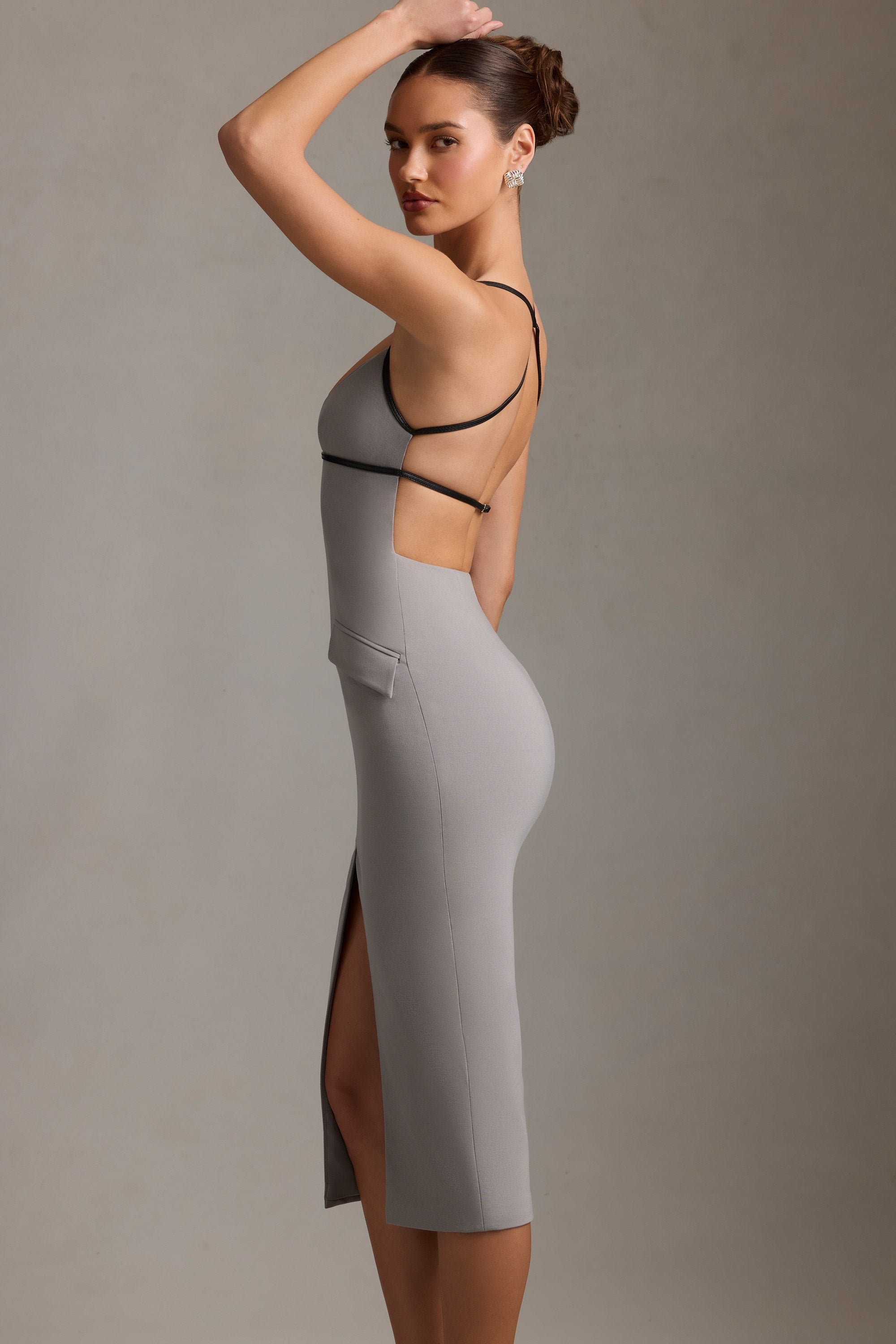 Veronique Plunge-Neck Backless Midaxi Dress in Grey | Oh Polly