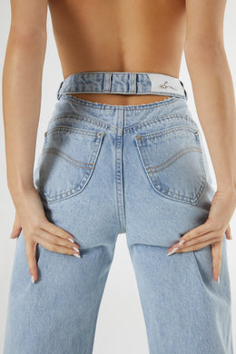 Cut Out Wide Leg Jeans in Light Blue Wash