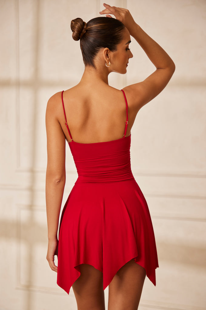 Mini-robe froncée en rouge