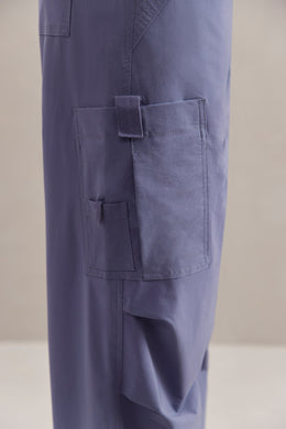 Spodnie cargo z szerokimi nogawkami w kolorze brudnego błękitu