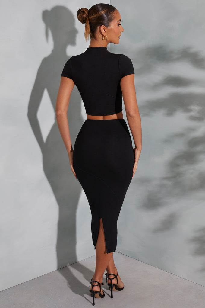 Jupe mi-longue à coutures contrastées en noir