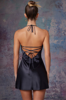 Kopertowa mini sukienka z przodu w kolorze Midnight Black