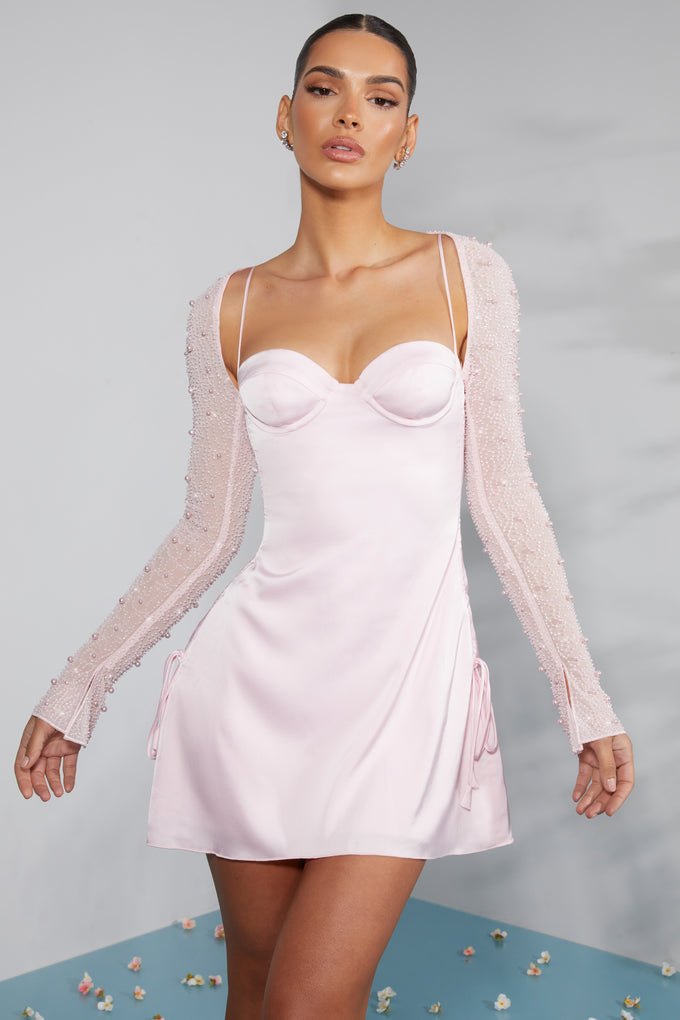 Mini-robe trapèze ornée à manches longues en blush