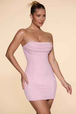 Ozdobna sukienka mini bez ramiączek z dekoltem w kolorze różowym