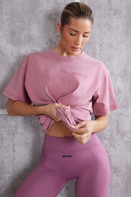 Oversize'owa koszulka w kolorze różowym