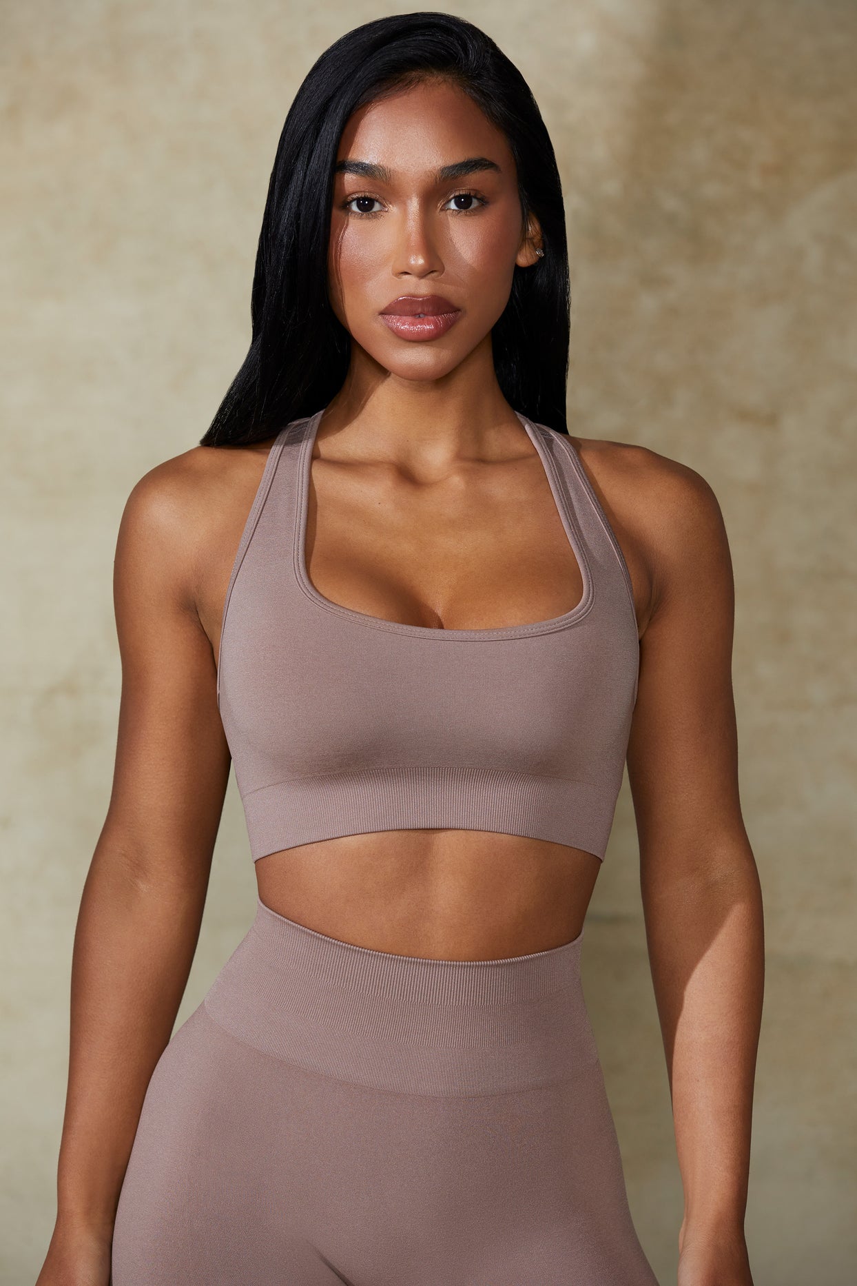 Mindset Cut Out Define Luxe Sports Bra in Mocha Oh Polly
