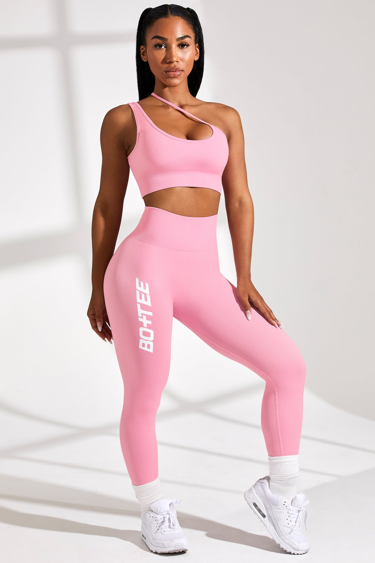 Pink seamless workout leggings  Workout leggings, Leggings